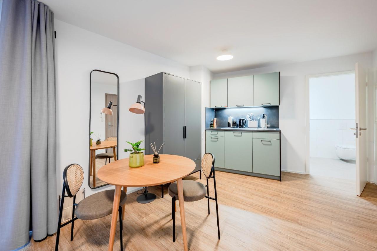 Limehome Metzingen Wilhelmstr Zewnętrze zdjęcie