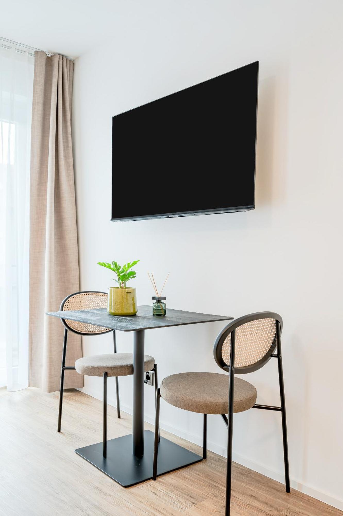 Limehome Metzingen Wilhelmstr Pokój zdjęcie